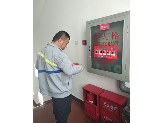 ��늙z�M��